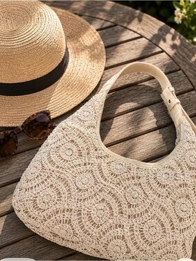 Crochet Hobo Shoulder women Bag in Light Cream